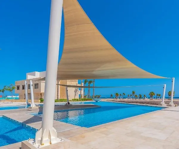 High Standard 2-bedroom In Mangroovy Residence, Pool View & * Hurghada