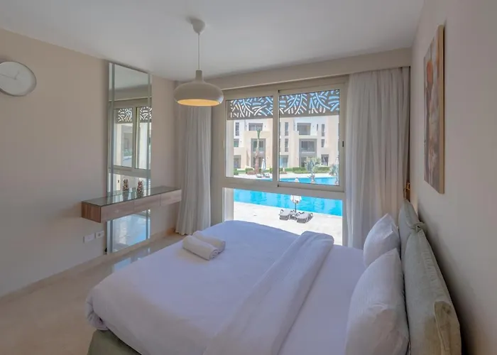 Apartment High Standard 2-bedroom In Mangroovy Residence, Pool View & *